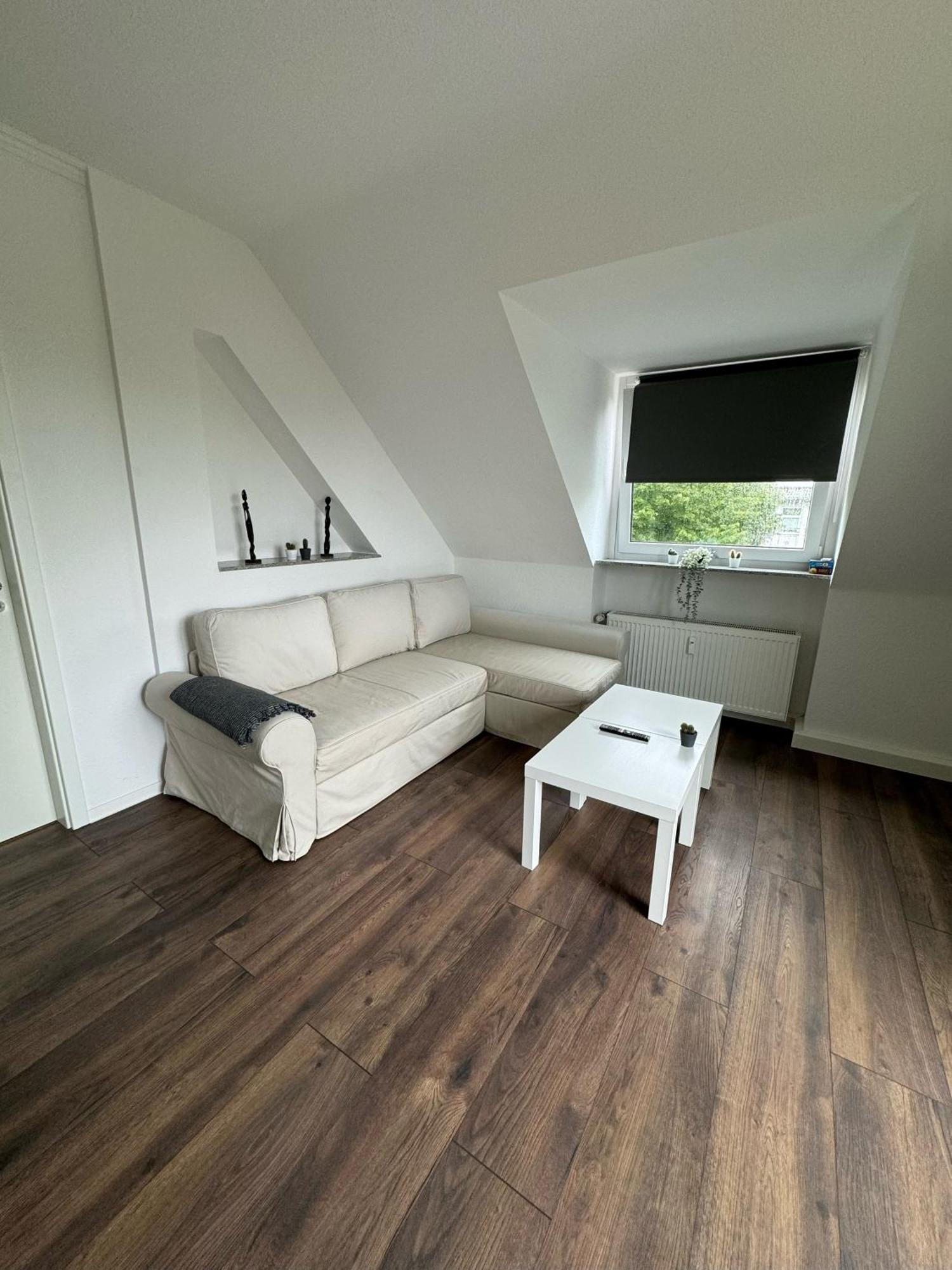 Hugo Apartment เกลเซนเคียร์เคน ภายนอก รูปภาพ